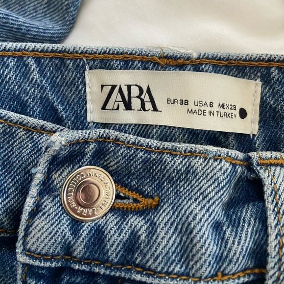 Zara distressed boyfriend jeans - Picture 3 of 4